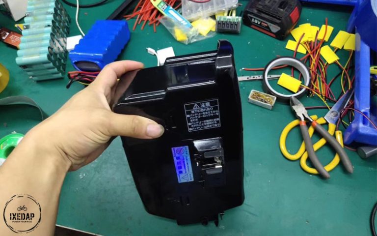 dịch vụ đóng pin xe đạp trợ lực tại iXedap Shop